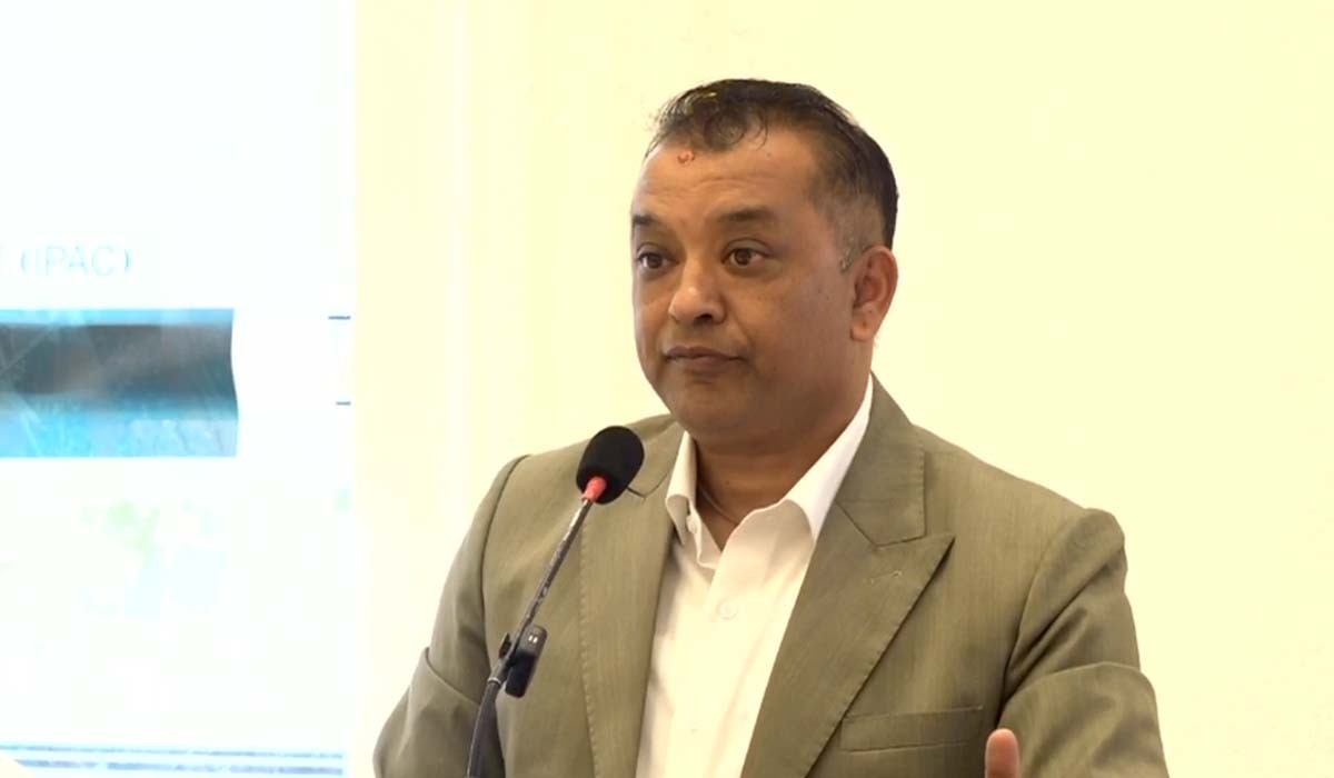 एकता जोगाउन विष पनि पिउँछु’ — गगन थापा