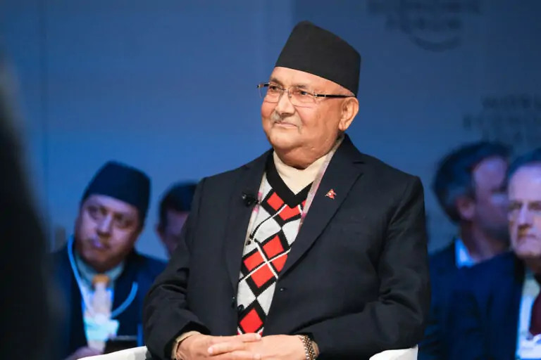 राष्ट्रियसभा सिट बाँडफाँडको अन्तिम निर्णय लिन एमाले अध्यक्ष ओलीलाई सुम्पियो