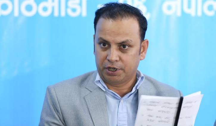 महामन्त्रीमा भिड्न तयार छु : रास्वपा प्रवक्ता मनिष झा