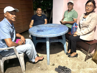 एनआरएनएको बाढी राहत अभियान निरन्तर, प्रभावित परिवारसँग भेटघाट